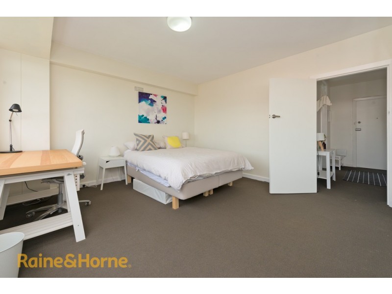 1-7 MONTGOMERY COURT, Sandy Bay TAS 7005