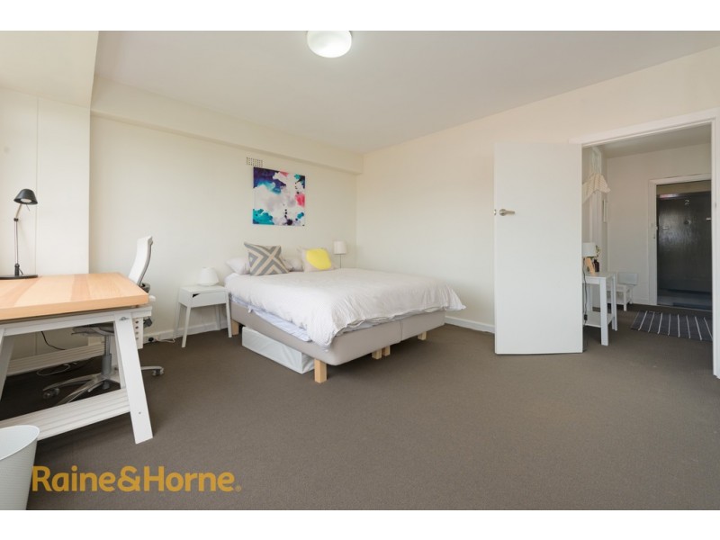 1-7 MONTGOMERY COURT, Sandy Bay TAS 7005