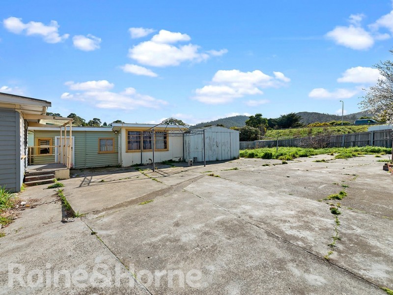 34 Erebus Street, Warrane TAS 7018