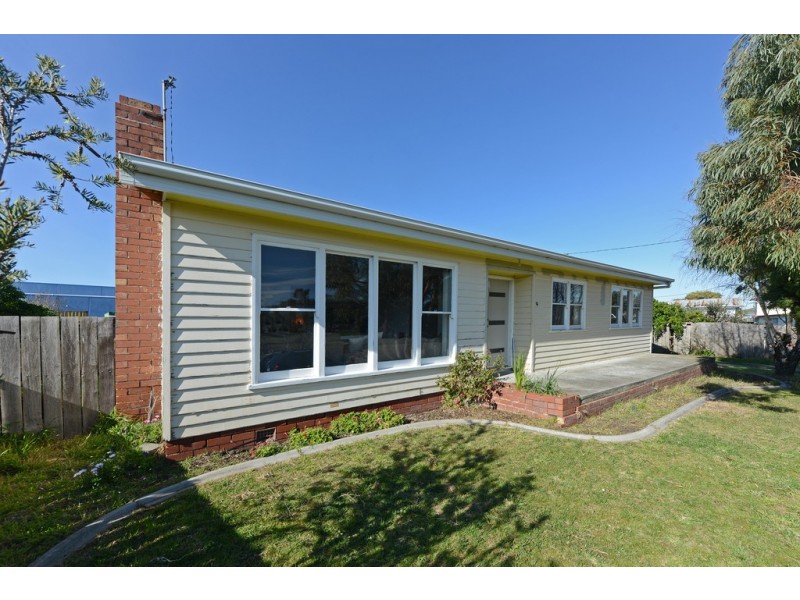 9 Droughty Point Road, Rokeby TAS 7019