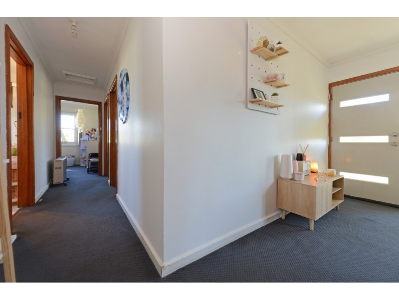 9 Droughty Point Road, Rokeby TAS 7019