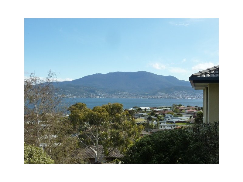 488 Oceana Drive, Howrah TAS 7018
