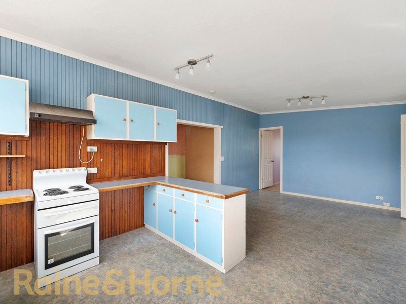 182 Flagstaff Gully Road, Lindisfarne TAS 7015