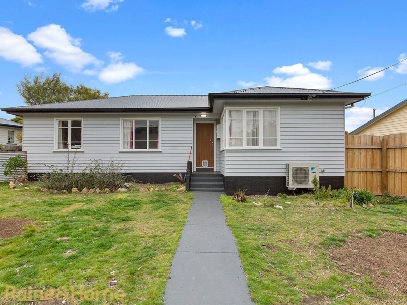 9 Erebus Street, Warrane TAS 7018