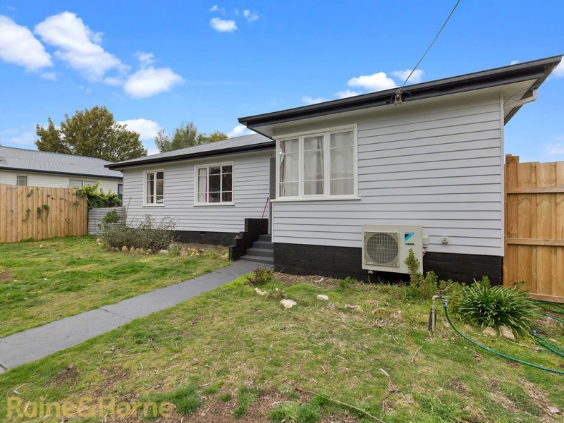 9 Erebus Street, Warrane TAS 7018
