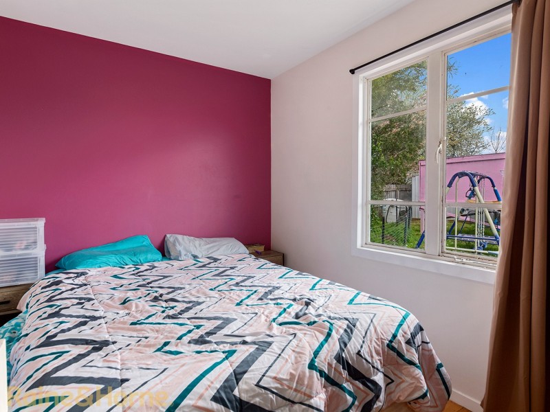 9 Erebus Street, Warrane TAS 7018