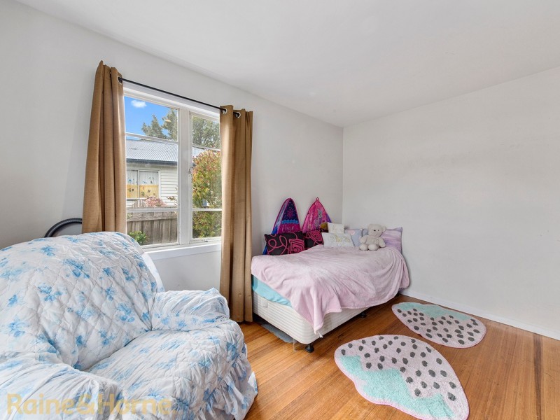 9 Erebus Street, Warrane TAS 7018