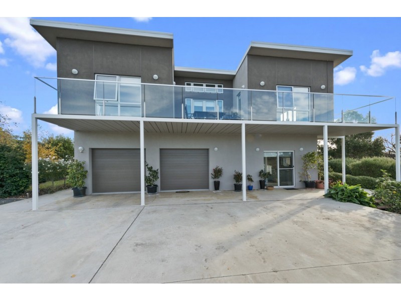 8 Meredith Court, Swansea TAS 7190