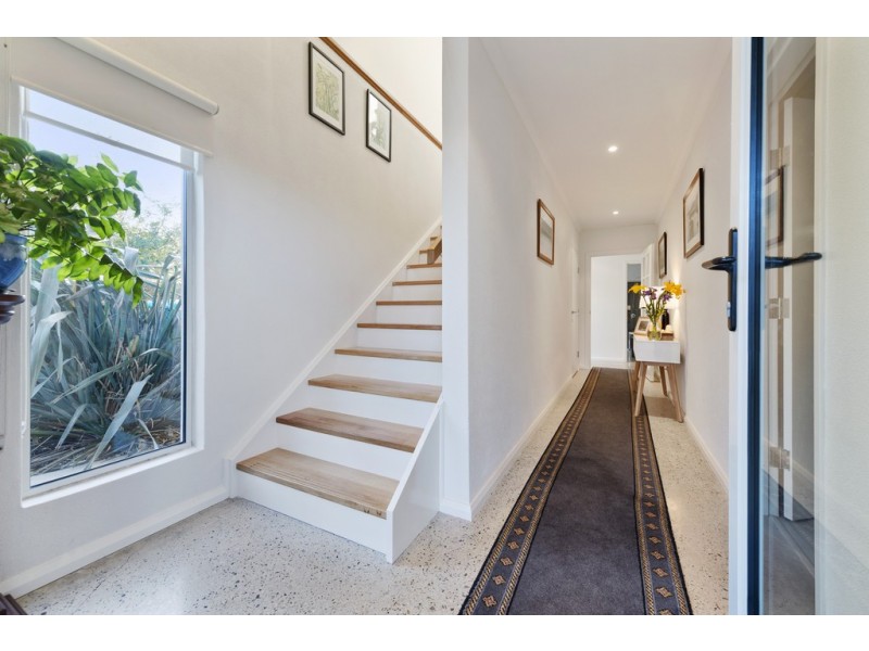 8 Meredith Court, Swansea TAS 7190