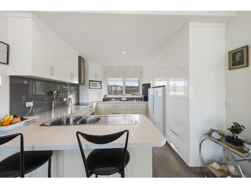 8 Meredith Court, Swansea TAS 7190