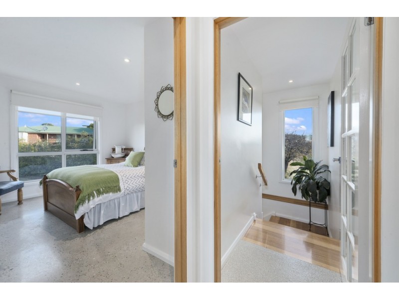 8 Meredith Court, Swansea TAS 7190