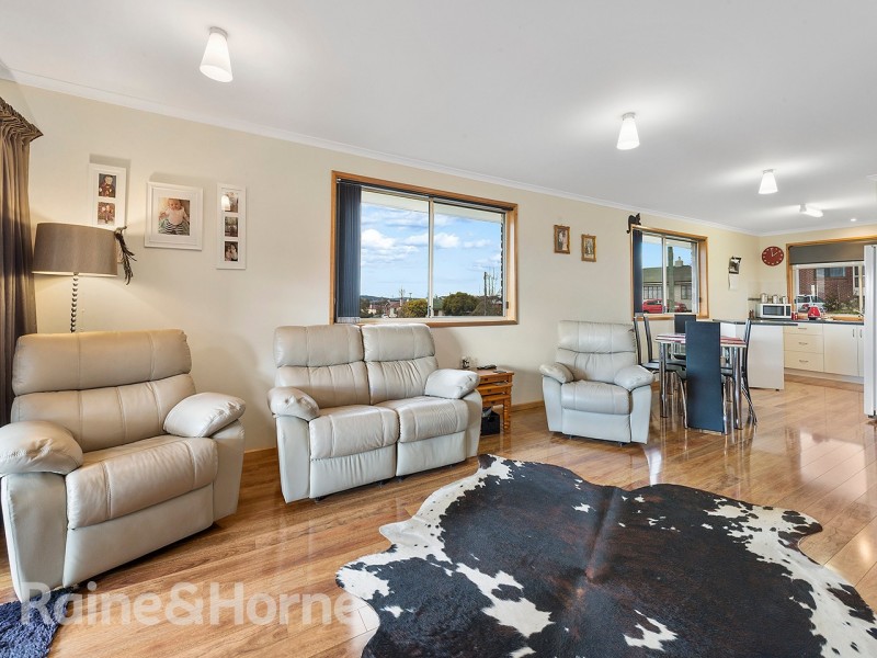 16 Coraki Street, Chigwell TAS 7011