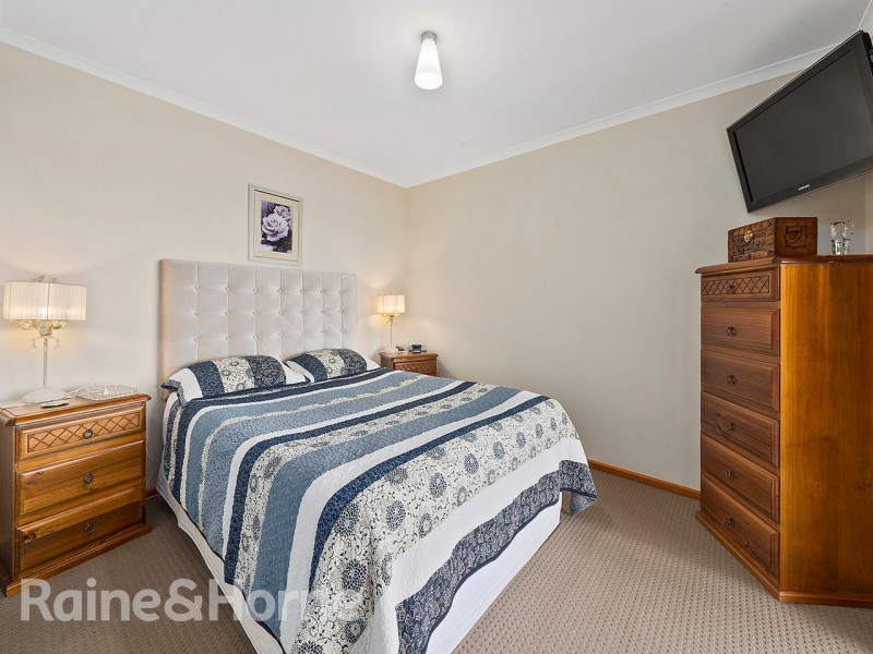 16 Coraki Street, Chigwell TAS 7011