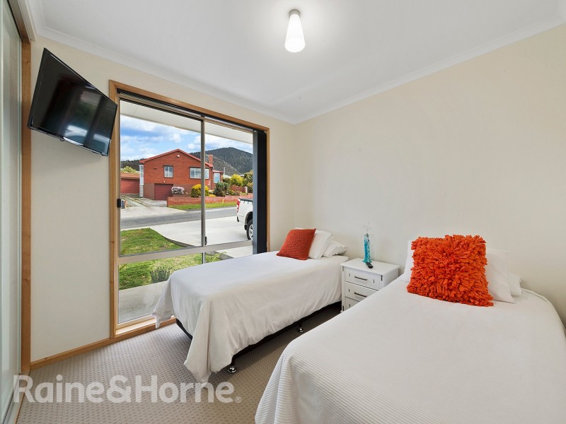 16 Coraki Street, Chigwell TAS 7011
