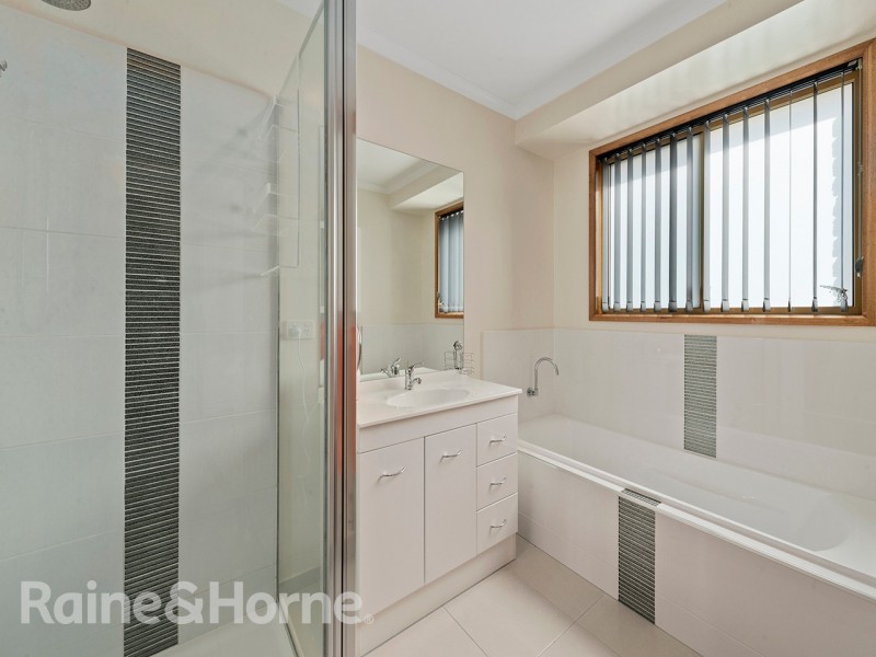 16 Coraki Street, Chigwell TAS 7011