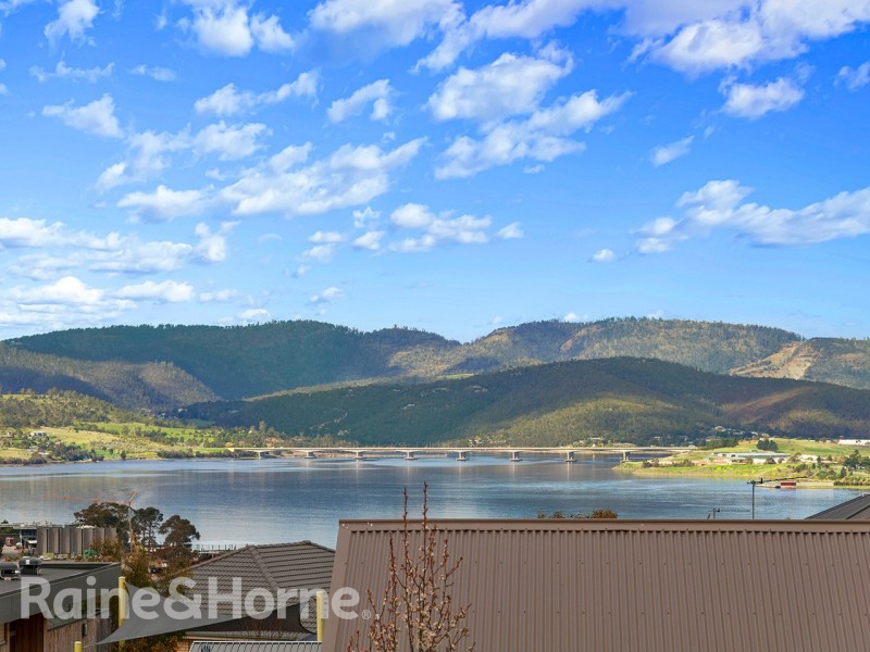 16 Coraki Street, Chigwell TAS 7011