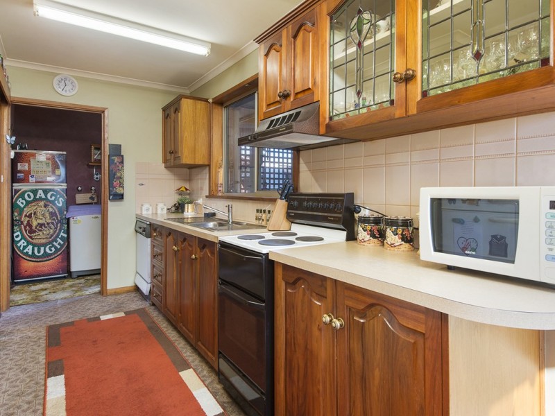 25 Charles Street, Triabunna TAS 7190