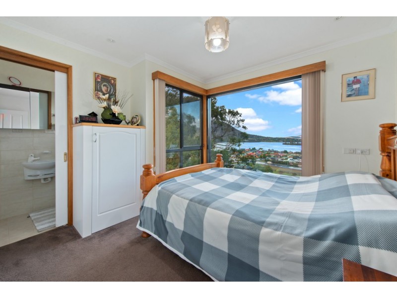 1 Peta Lane, Old Beach TAS 7017