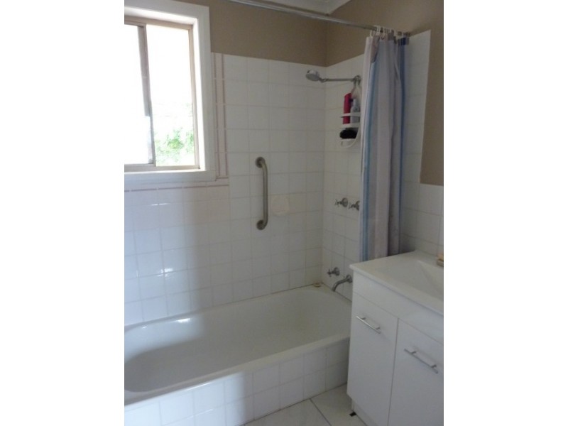 2-128 Oakdowns Parade, Oakdowns TAS 7019