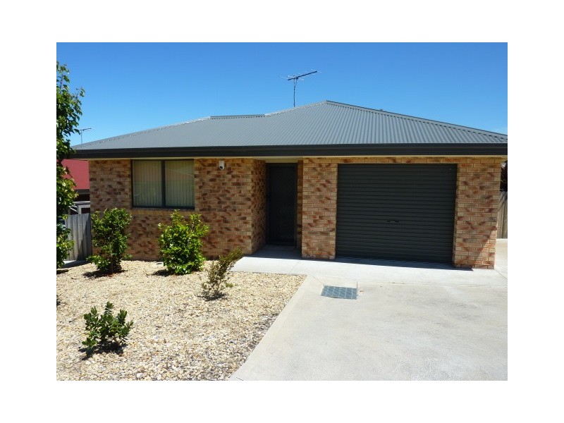 6/111 Burtonia Street, Rokeby TAS 7019