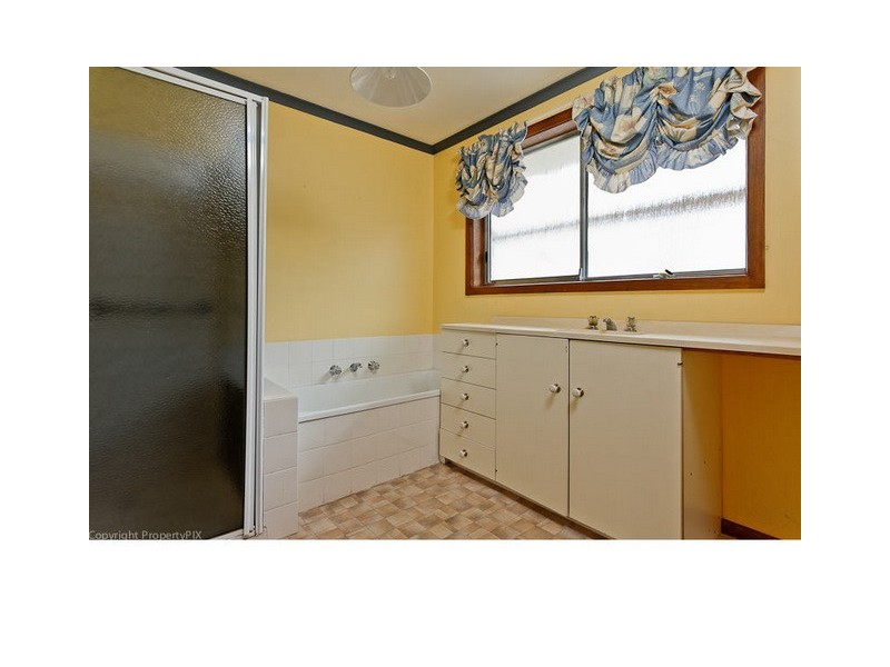 26 Leyden Avenue, Seven Mile Beach TAS 7170