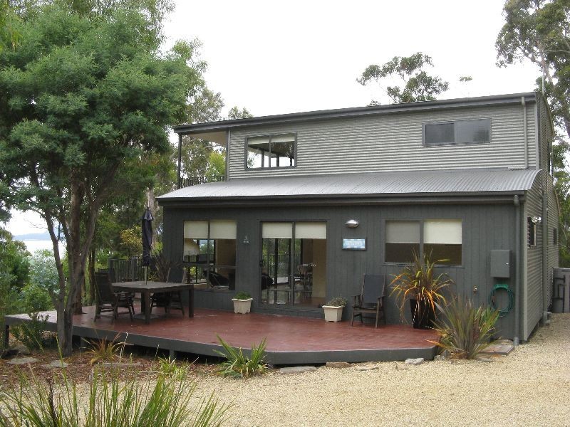7 Van Leeuwen Crescent, Spring Beach TAS 7190