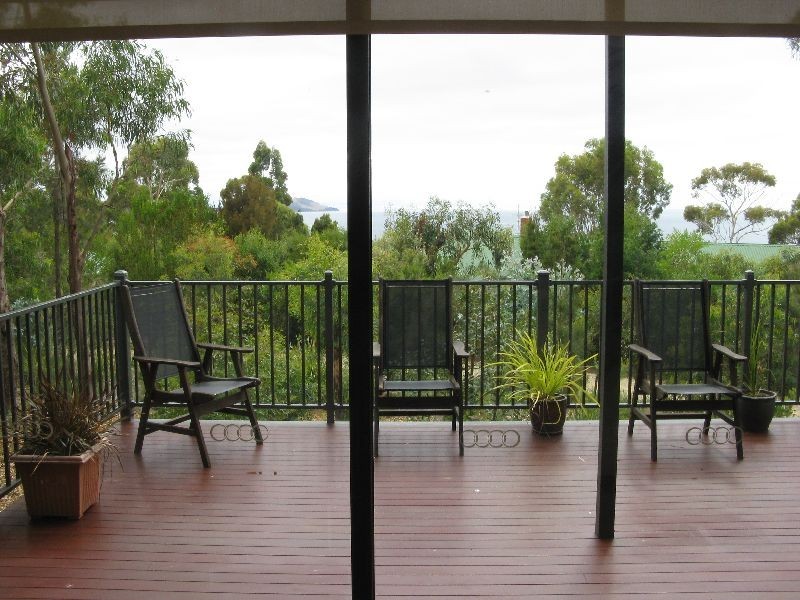 7 Van Leeuwen Crescent, Spring Beach TAS 7190