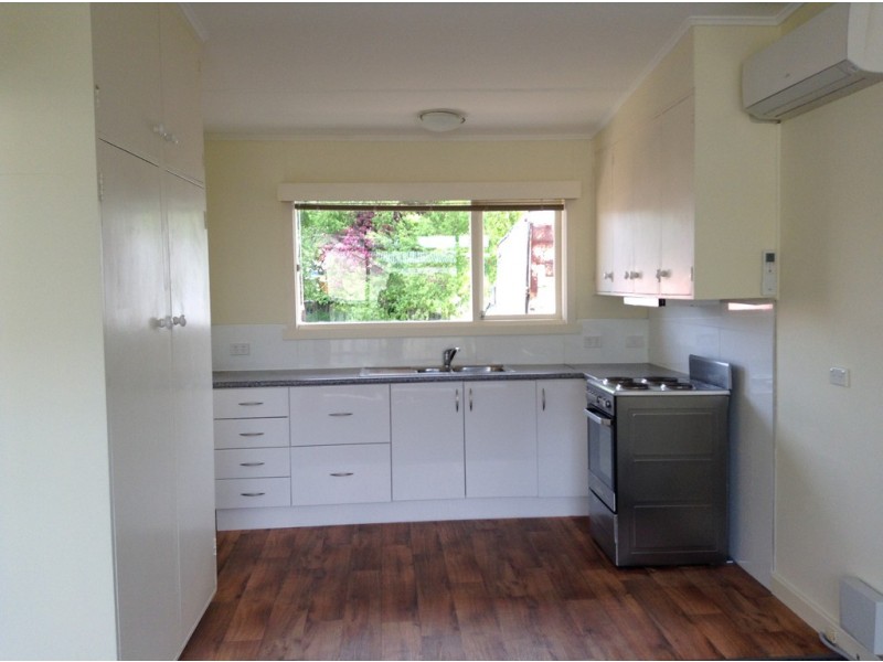 2/28A Roope Street, New Town TAS 7008