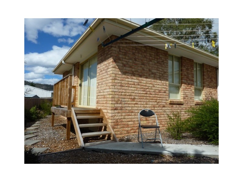 1 Erebus Street, Warrane TAS 7018