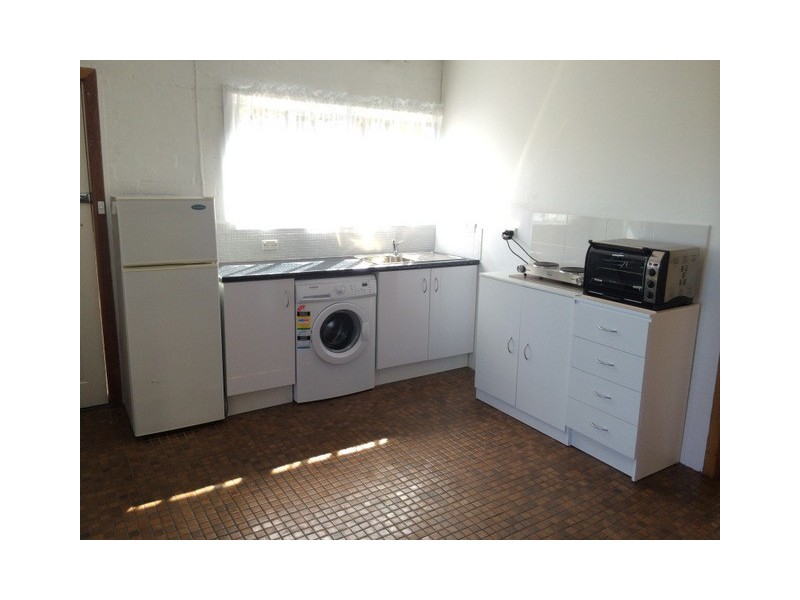 1/6 Vista Street, Rose Bay TAS 7015