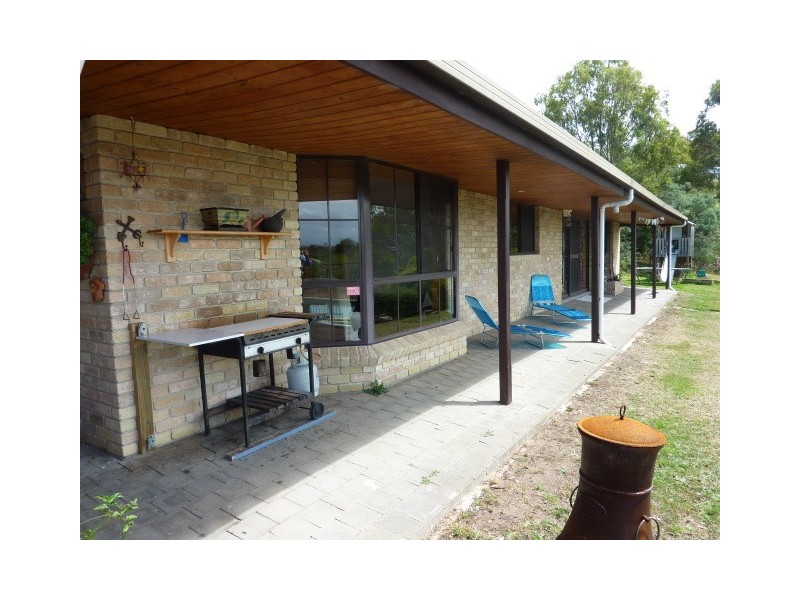 1500 South Arm Road, Clifton Beach TAS 7020