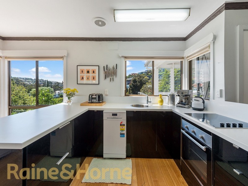 49 Brushy Creek Road, Lenah Valley TAS 7008