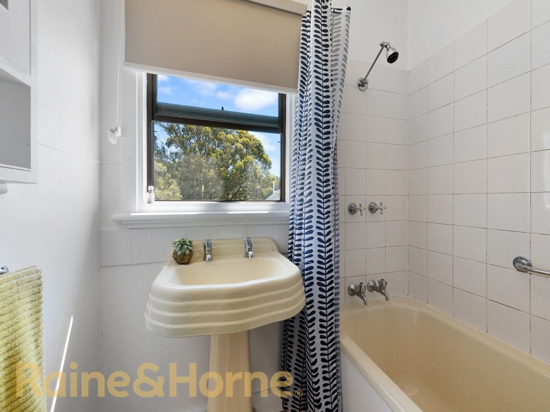 49 Brushy Creek Road, Lenah Valley TAS 7008