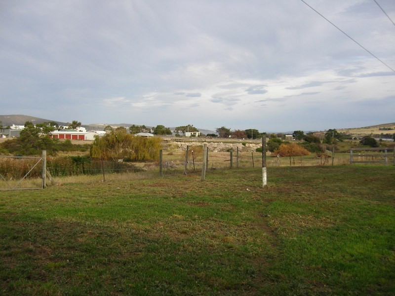 19 Chipmans Road, Rokeby TAS 7019