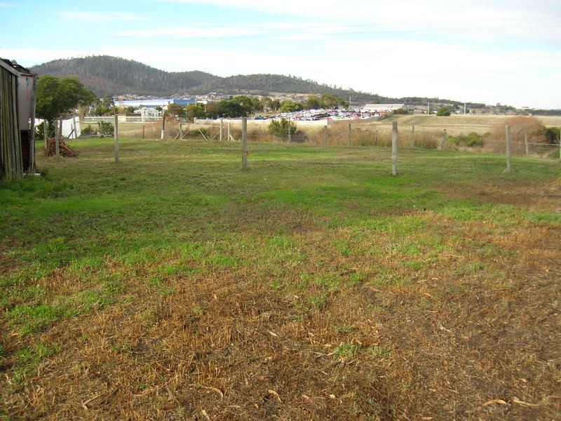 19 Chipmans Road, Rokeby TAS 7019