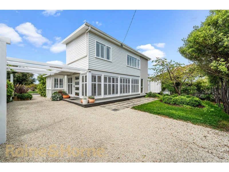 94 Bayview Road, Lauderdale TAS 7021