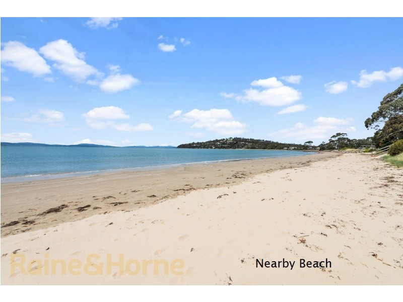 94 Bayview Road, Lauderdale TAS 7021