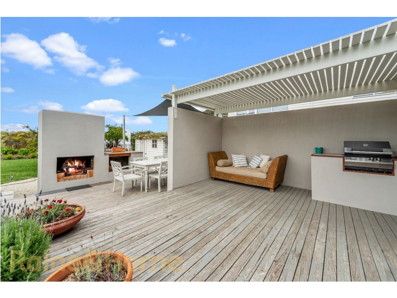 94 Bayview Road, Lauderdale TAS 7021