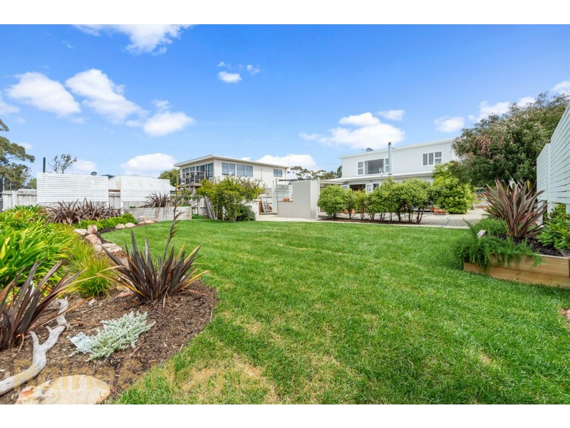 94 Bayview Road, Lauderdale TAS 7021