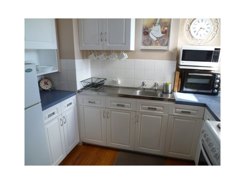 12/10 Ballawinnie Road, Lindisfarne TAS 7015