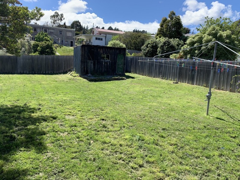 42 Henley, Lindisfarne TAS 7015