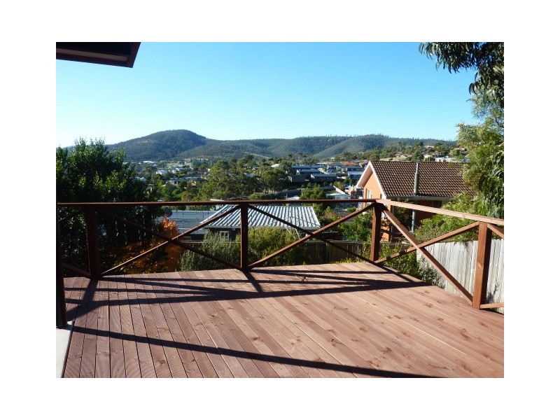 1/35a Quarry Road, Mornington TAS 7018