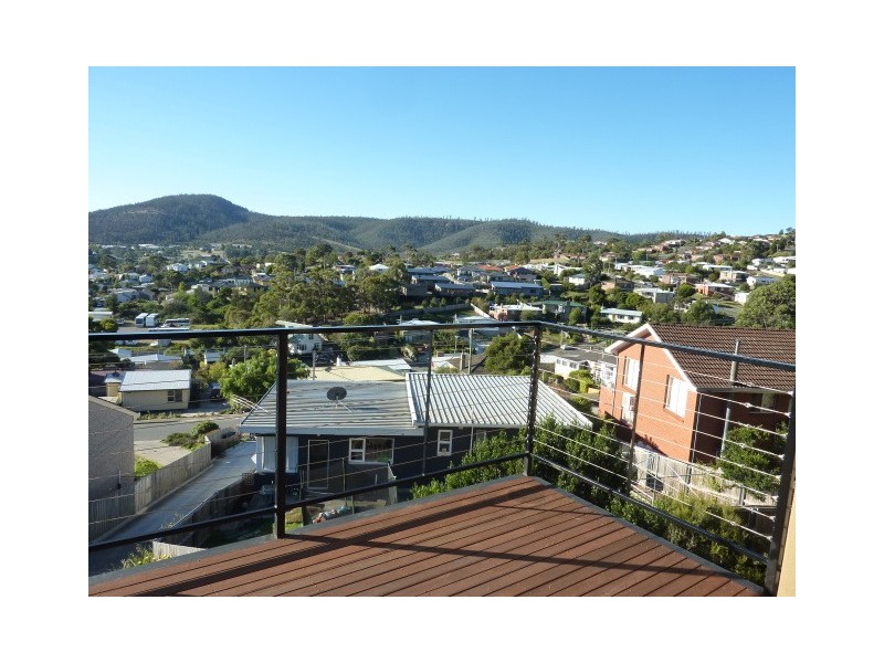 1/35a Quarry Road, Mornington TAS 7018