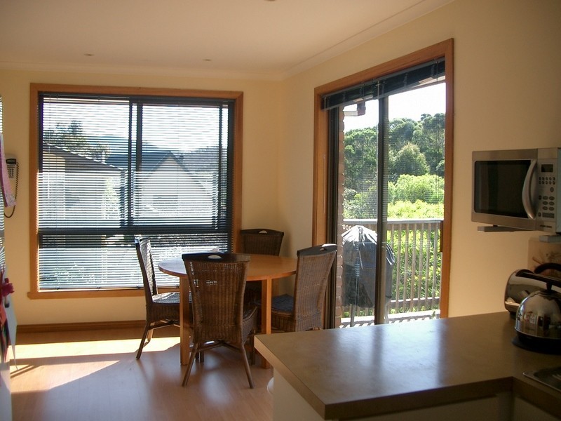 9 Nayuka Street, Geilston Bay TAS 7015
