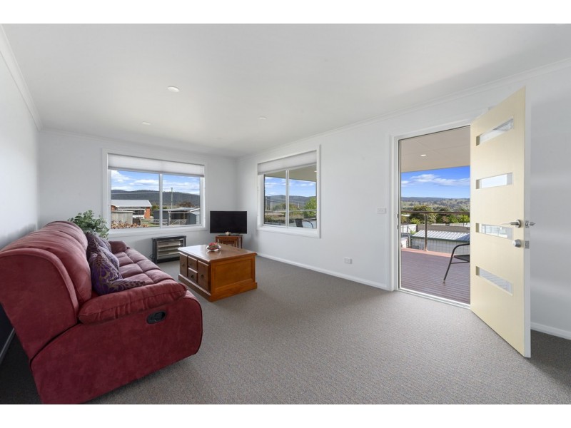 12 Lord Street, Triabunna TAS 7190