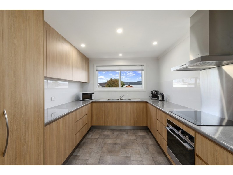 12 Lord Street, Triabunna TAS 7190