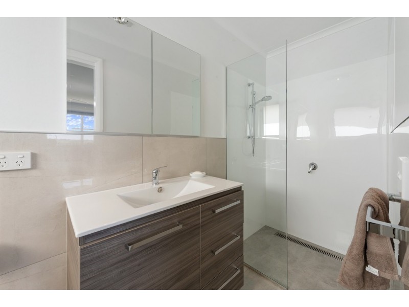 12 Lord Street, Triabunna TAS 7190