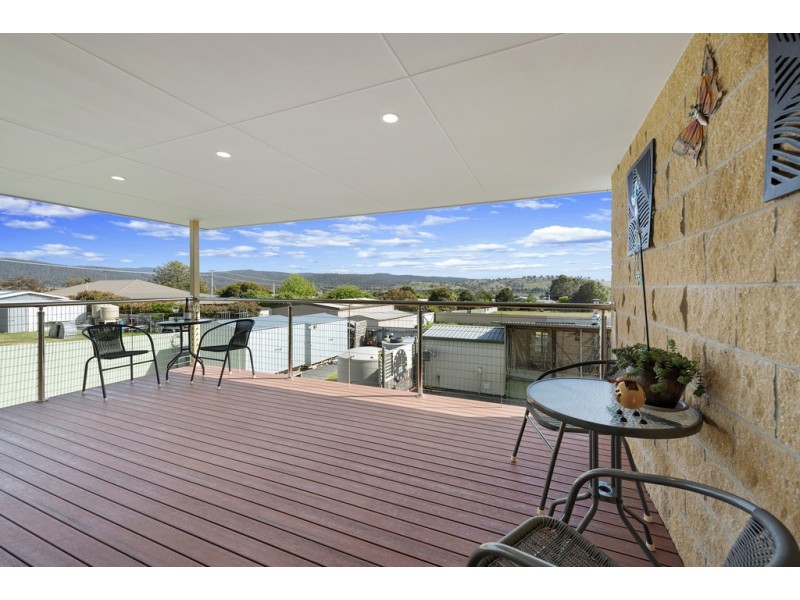 12 Lord Street, Triabunna TAS 7190