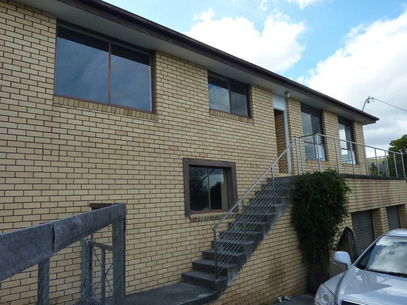 31 Nankoor Crescent, Howrah TAS 7018