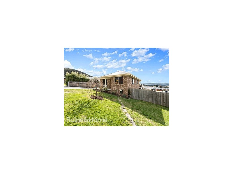 16 Coraki Street, Chigwell TAS 7011